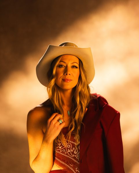 ColbieCaillat_Press website 26