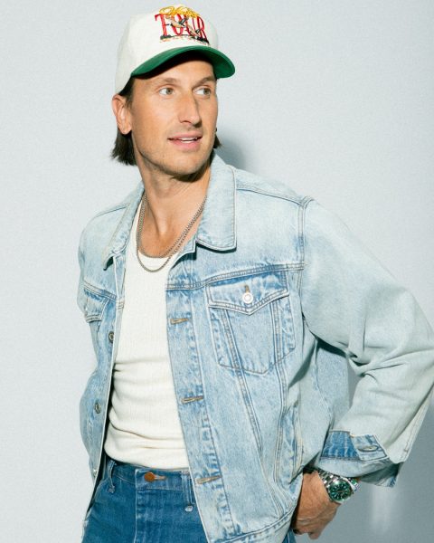 Russell Dickerson Press v2 website 26